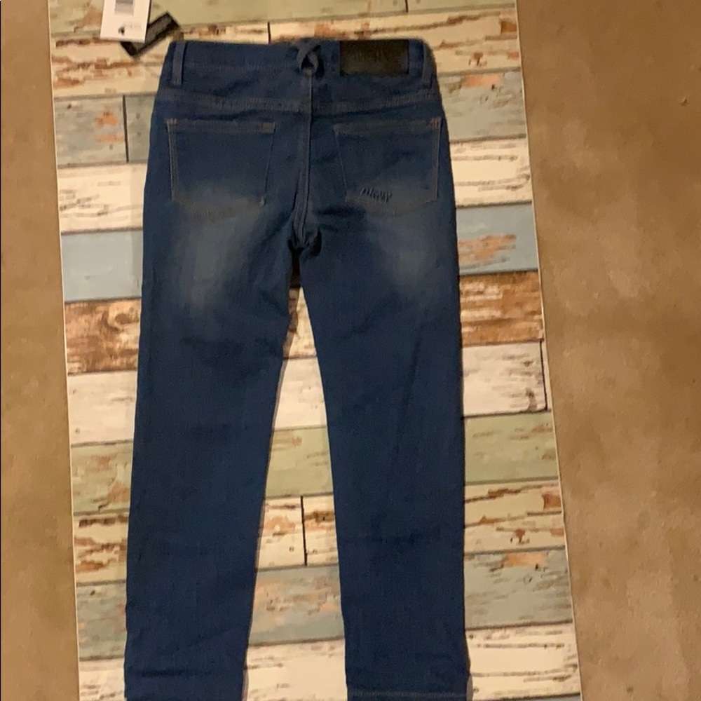 Jeans - Picture 2 of 9